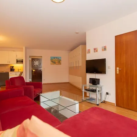 Lord Nelson App 115 Apartment *
