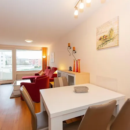 Lord Nelson App 115 Apartment *